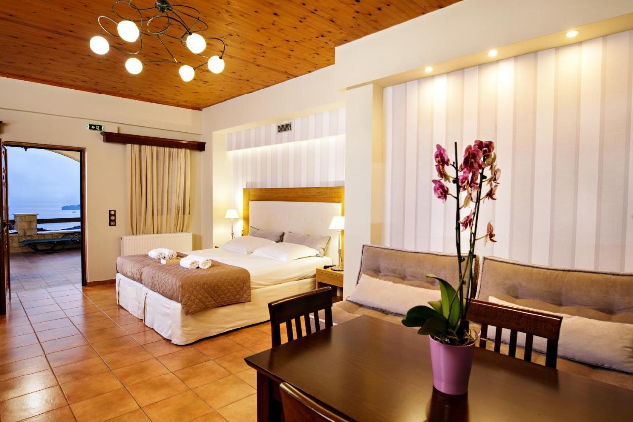 Annaview Apartments & Suites 플라키아스 외부 사진