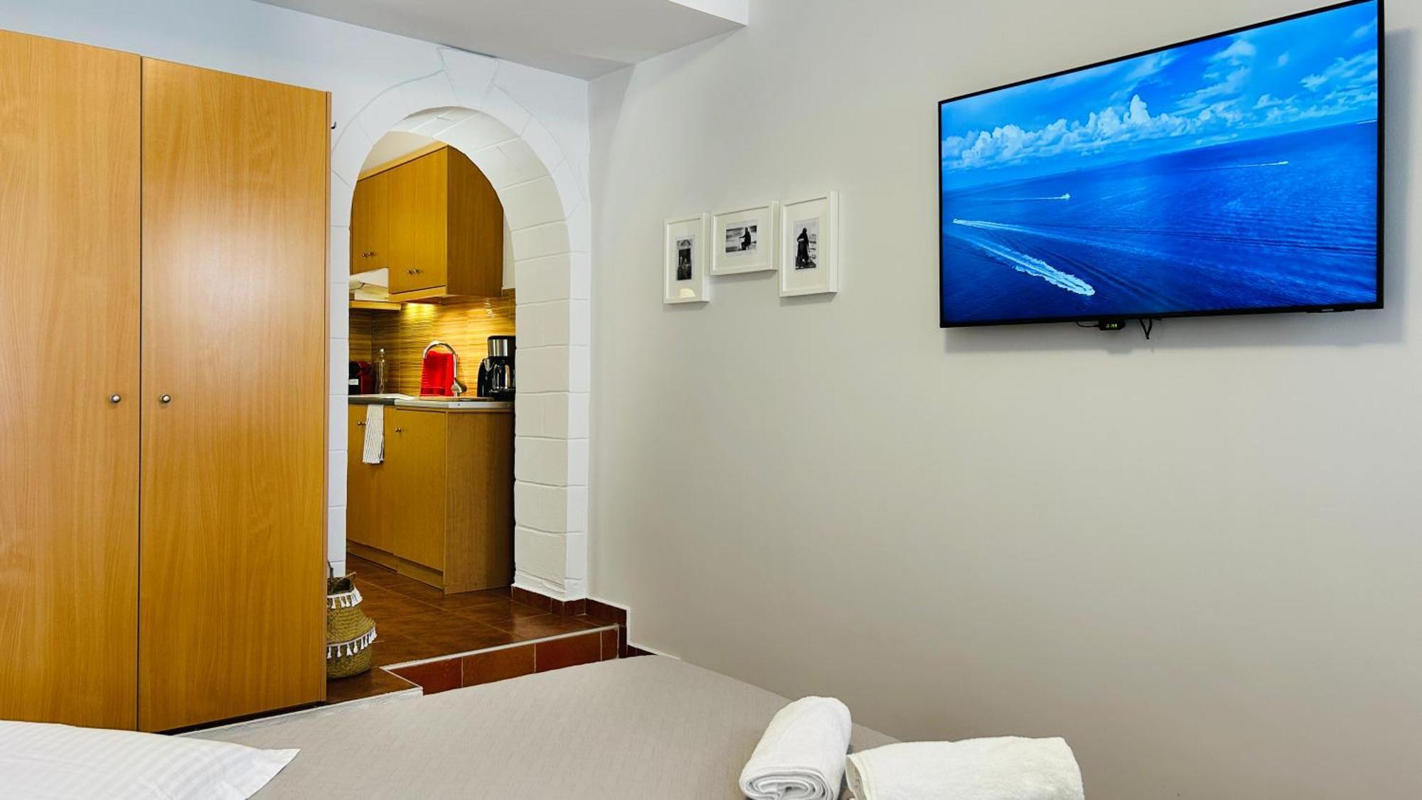 Annaview Apartments & Suites 플라키아스 객실 사진